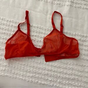 Like new! Skims Bralette